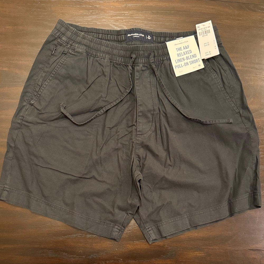 Abercrombie & Fitch Men's Cargo Shorts - Dark Gray
